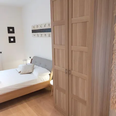 Interno 711 ゲストハウス ウーディネ